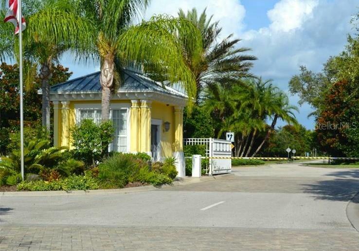 Property Photo:  5633 Key West Place 5633  FL 34203 