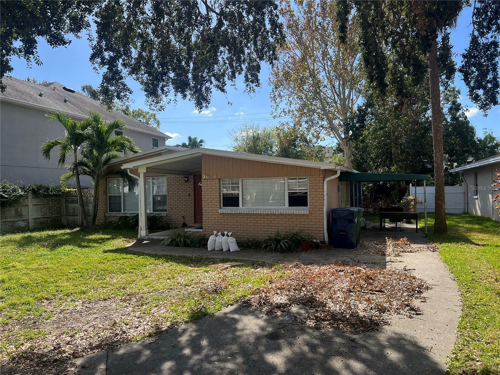 Property Photo:  3606 W Dale Avenue  FL 33609 