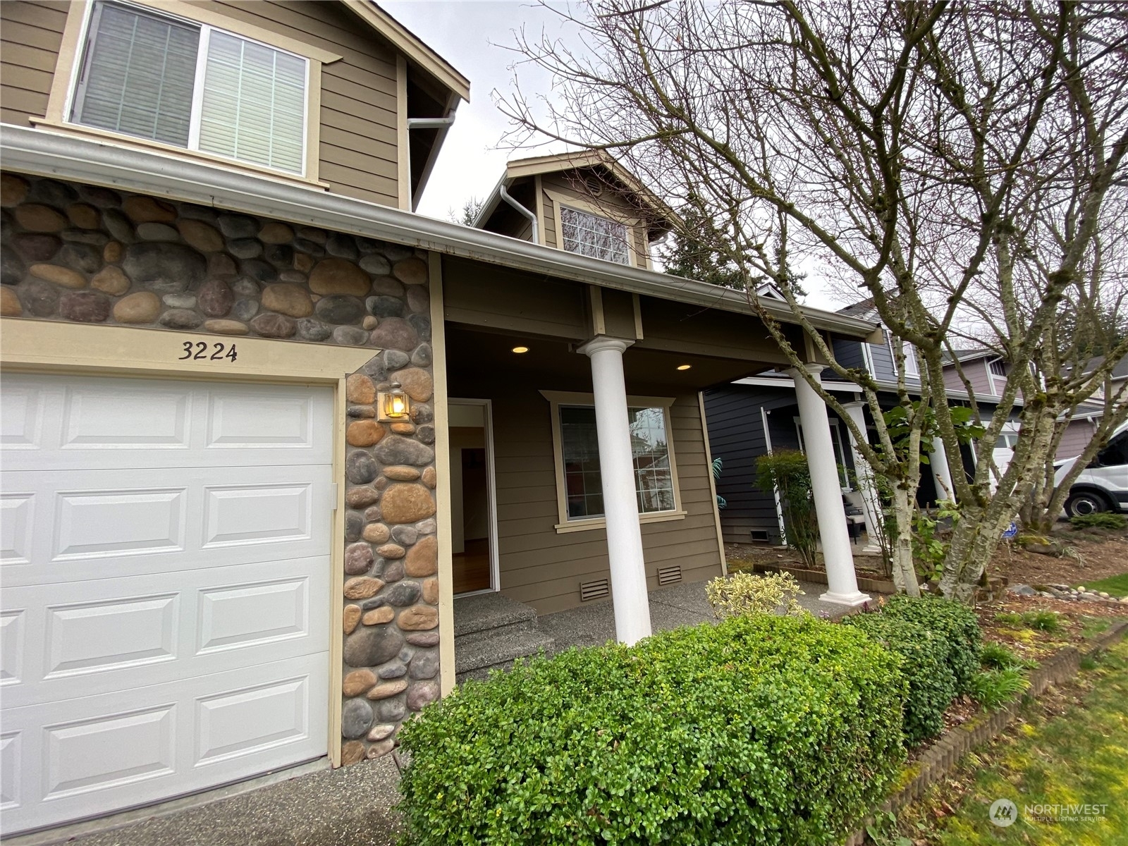 Property Photo:  3224 135th Place SE  WA 98208 