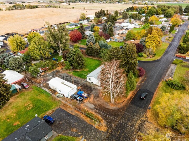 Property Photo: 2266 W Barbara Road WA 99344