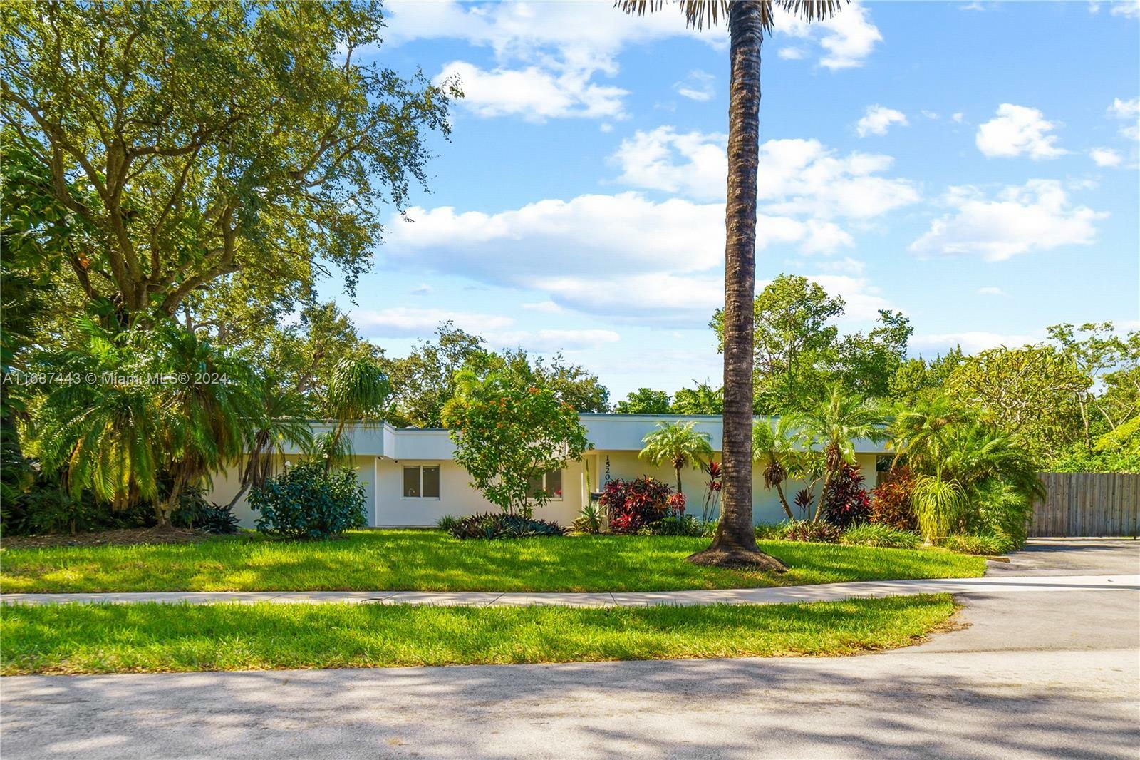 Property Photo:  15200 SW 81st Ave  FL 33157 