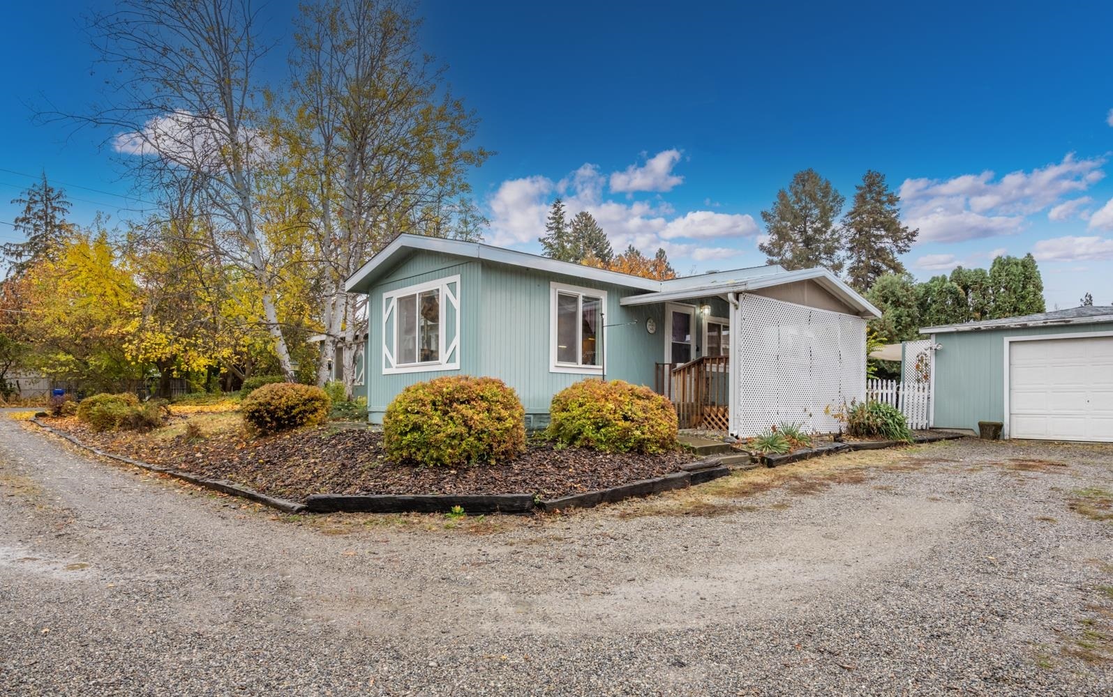 Property Photo:  612 S Carnahan St  WA 99212 