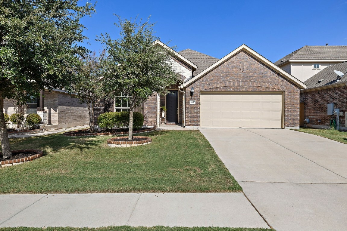 22017 Abigail Way  Pflugerville TX 78660 photo