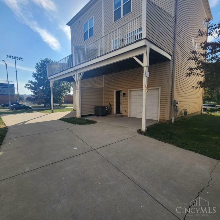 Property Photo:  1328 Laurel Park Drive  OH 45214 