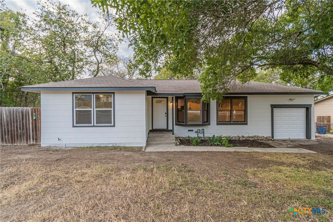 Property Photo:  2876 Morningside Drive  TX 78130 