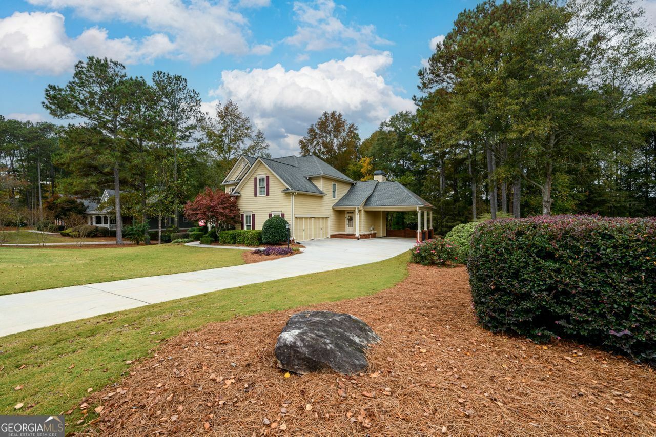 Property Photo:  227 Chandler Walk  GA 30052 