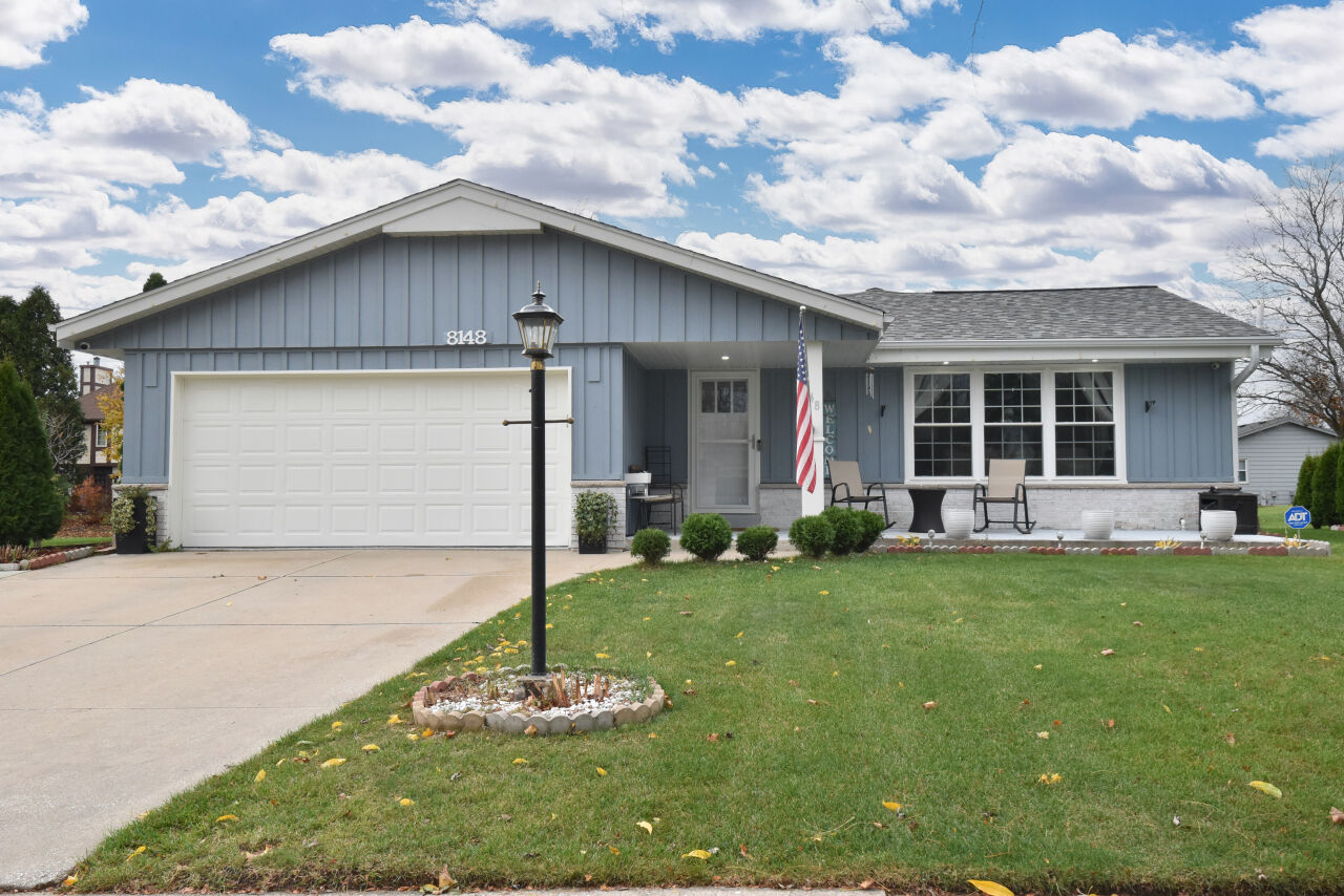 Property Photo:  8148 W Imperial Dr  WI 53132 