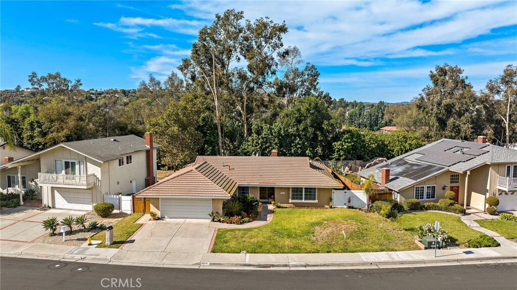 Property Photo:  25711 Chrisanta Drive  CA 92691 