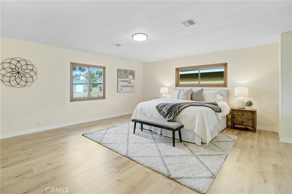 Property Photo:  320 E Reed Street  CA 91723 