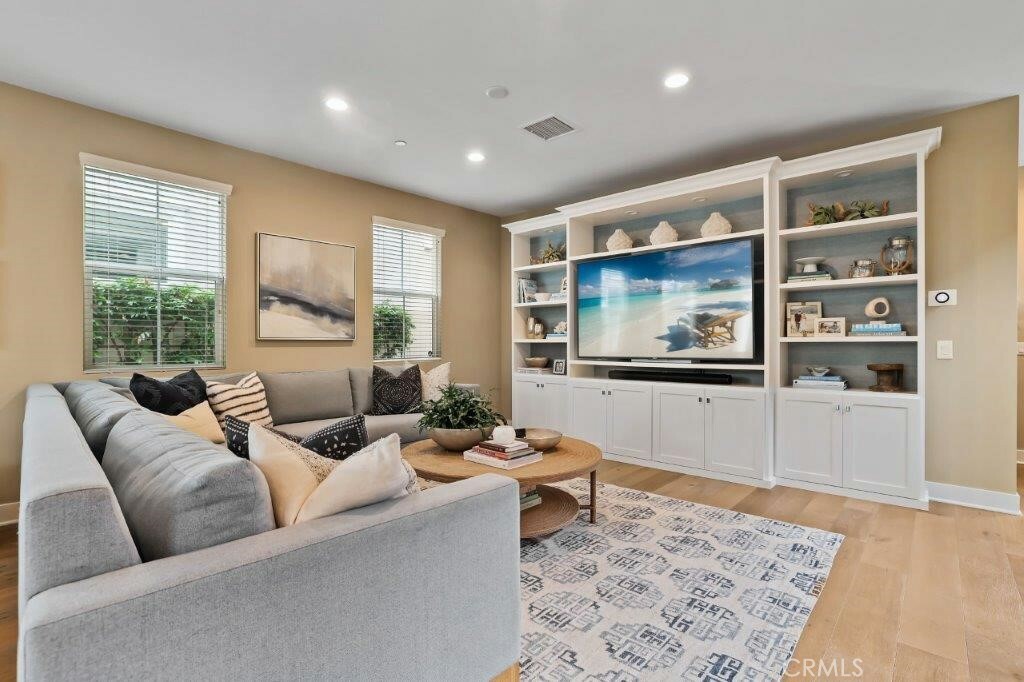 Property Photo: 1638 Latitude S CA 92627