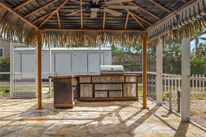 Property Photo: 3023 Bamboo Court FL 33950