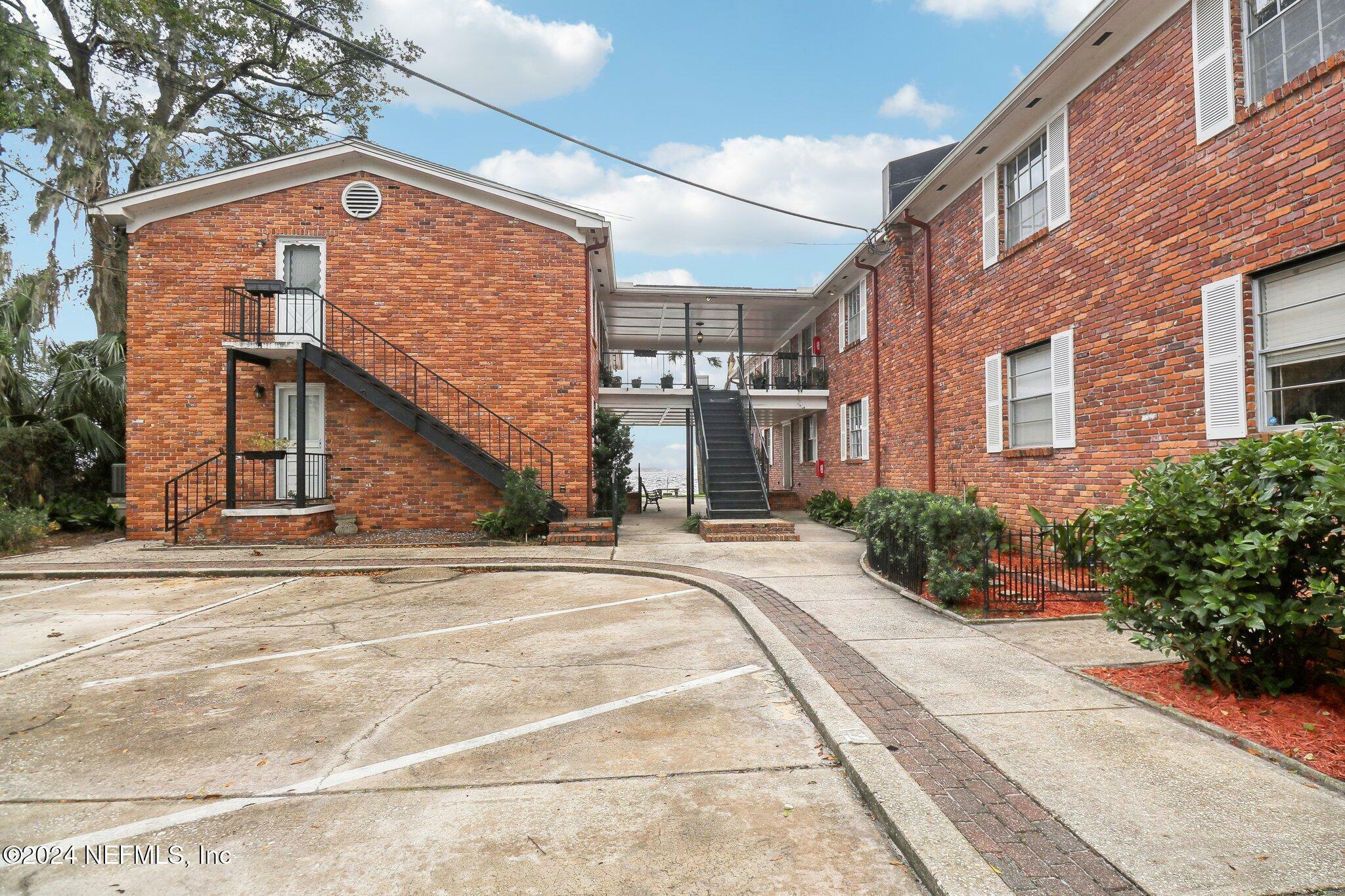 Property Photo: 1846 Mallory Street 13 FL 32205