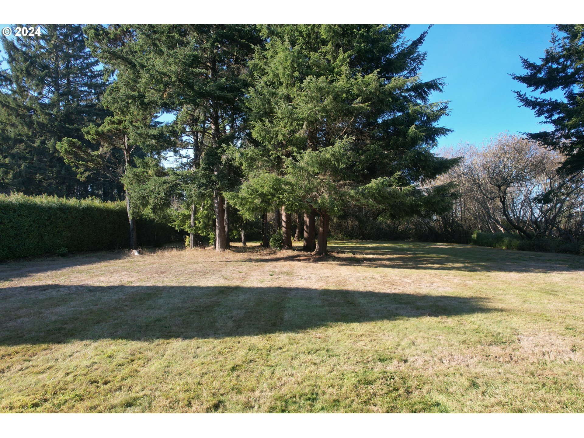 1 Tarheel Ln  Coos Bay OR 97420 photo