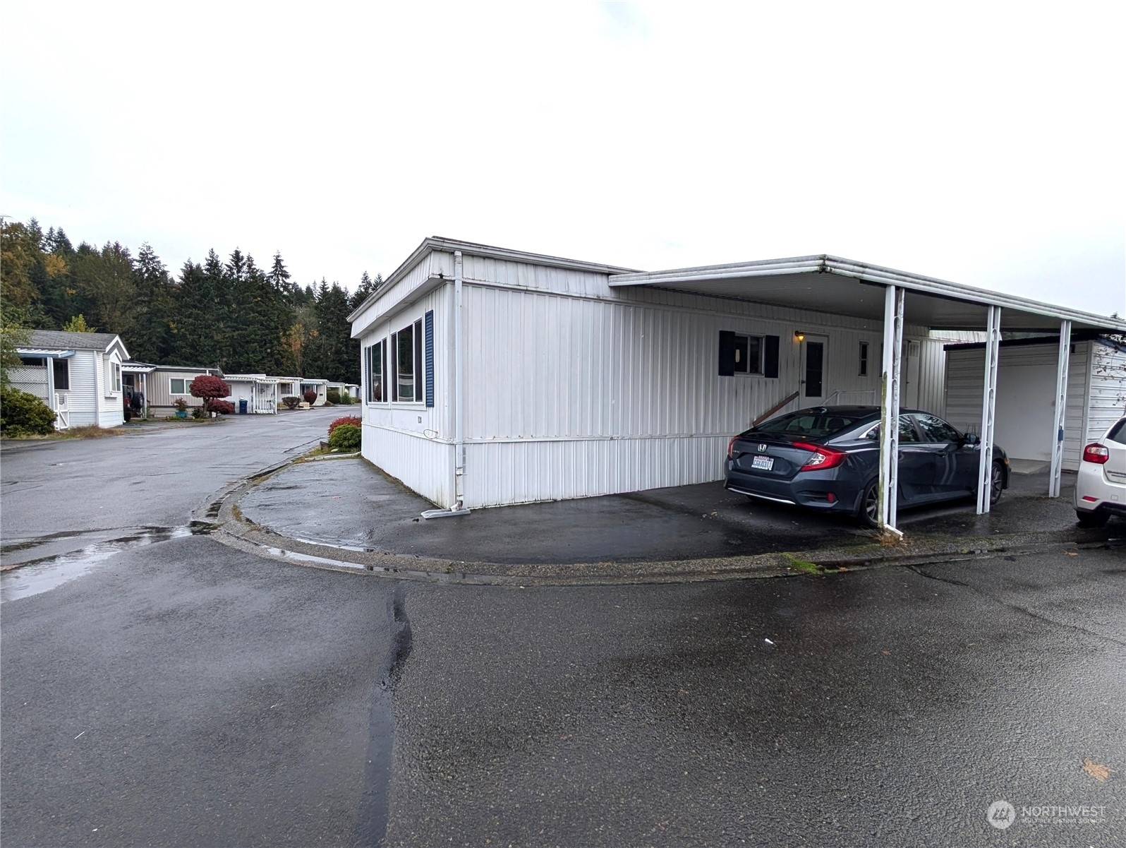 Property Photo:  2302 R Street SE 128  WA 98002 