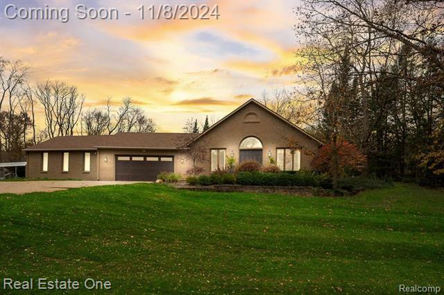 1640 Madsen Drive  Groveland Twp MI 48462 photo