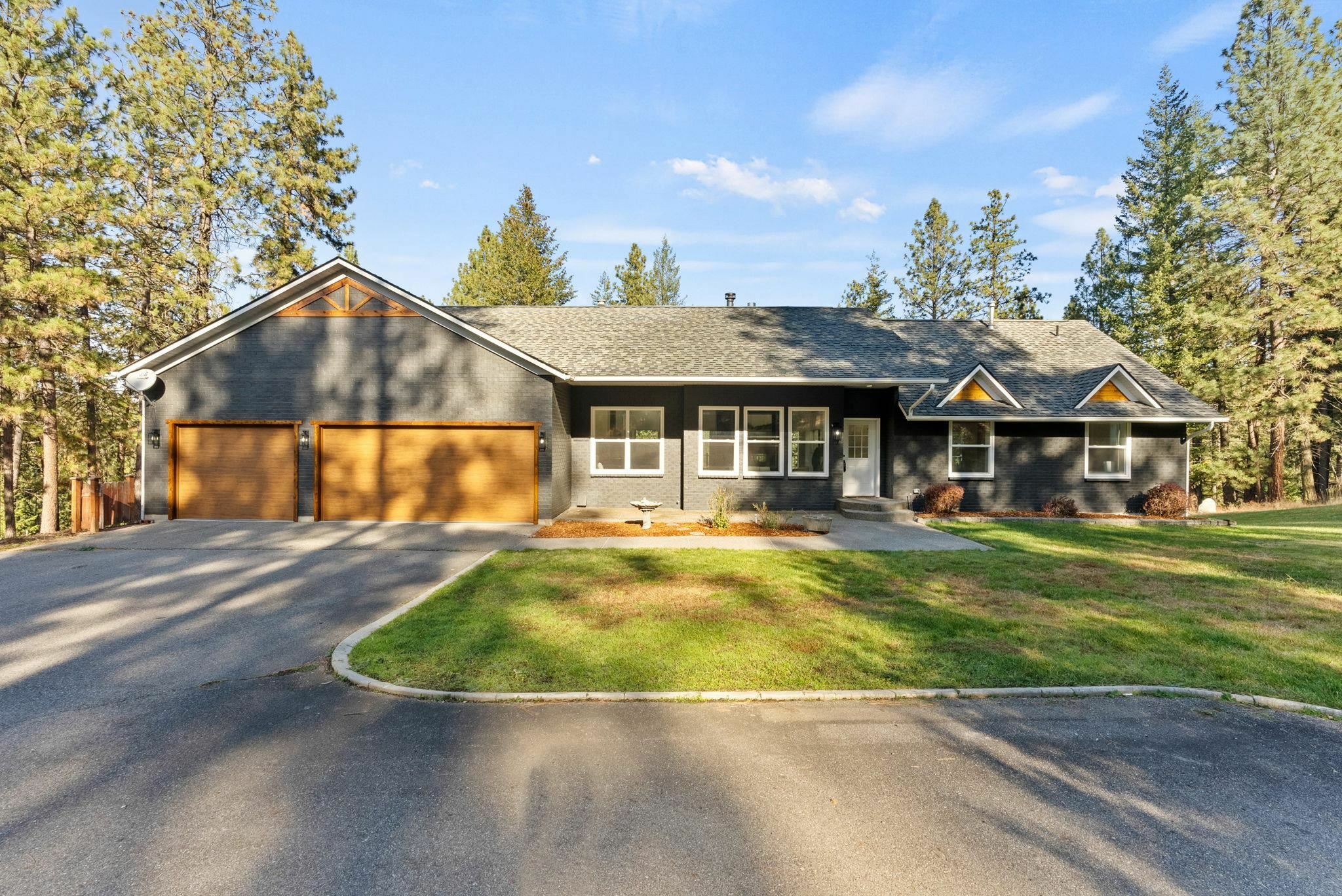 Property Photo:  5523 S SR 27 Hwy  WA 99206 