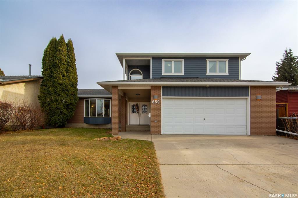 Property Photo:  659 Candle Way  SK S7K 5B2 