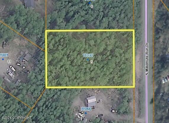 Property Photo: 11030 S Malemute Run Drive AK 99623