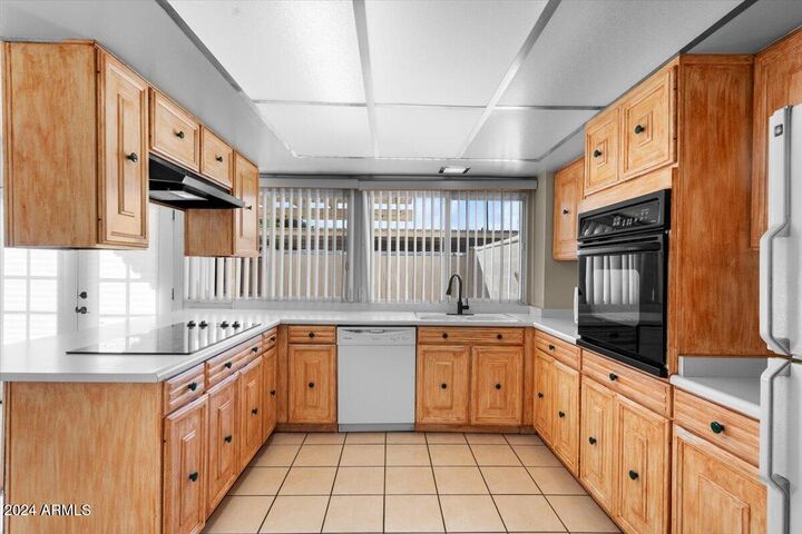 Property Photo:  8377 E Indian School Road  AZ 85251 