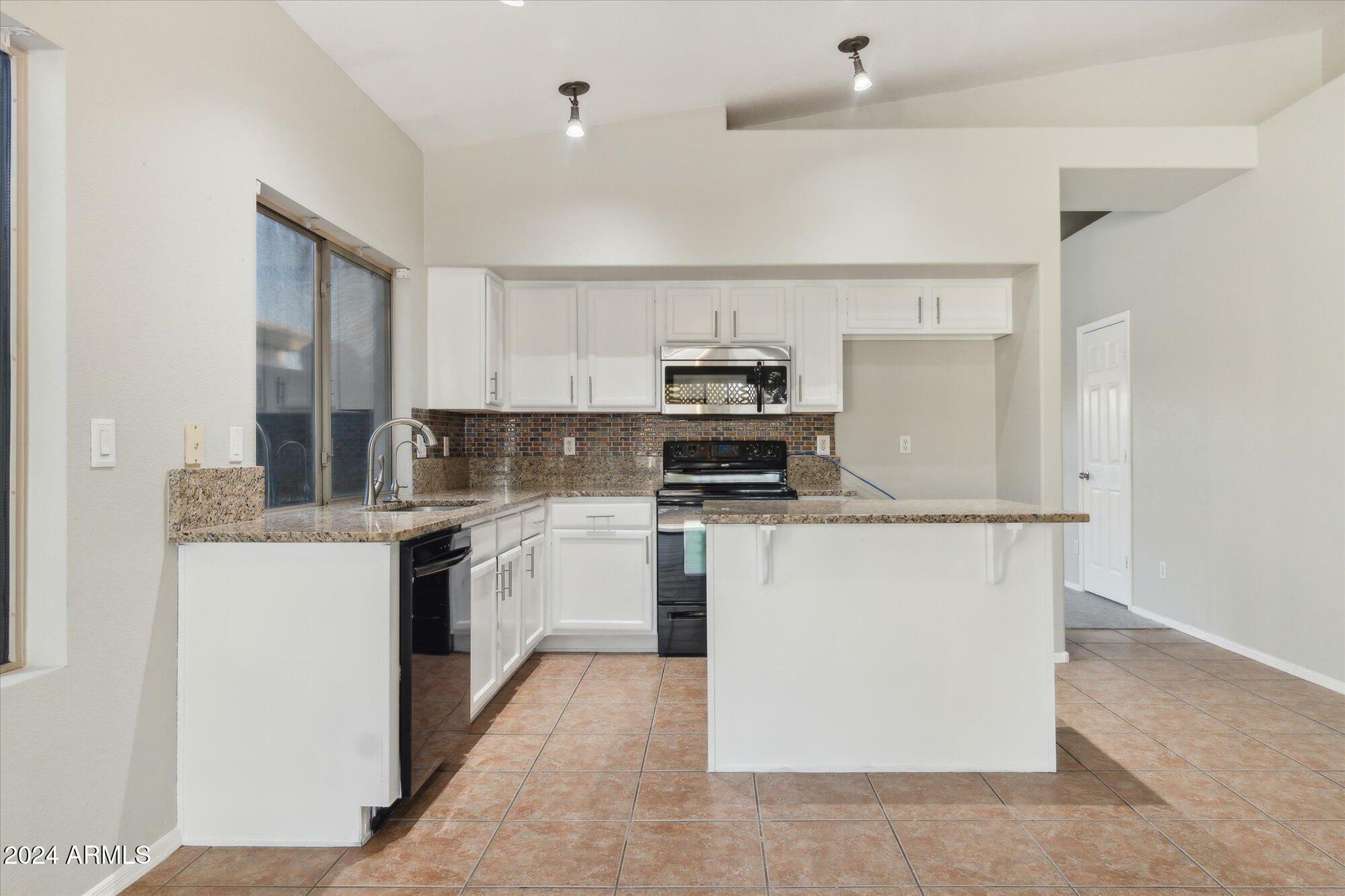 6658 E San Cristobal Way  Gold Canyon AZ 85118 photo