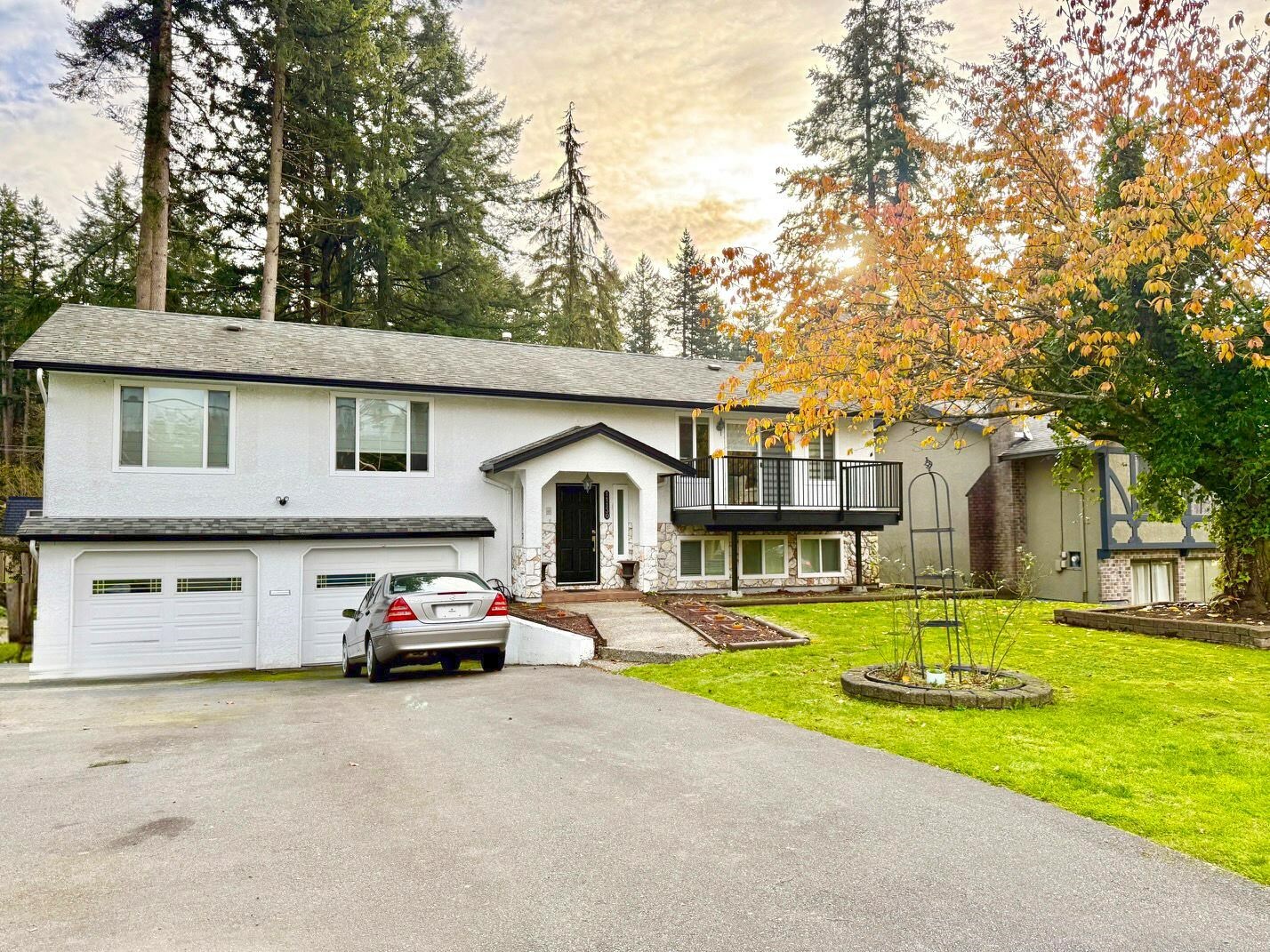 Property Photo:  11130 64A Avenue  BC V4E 1E3 