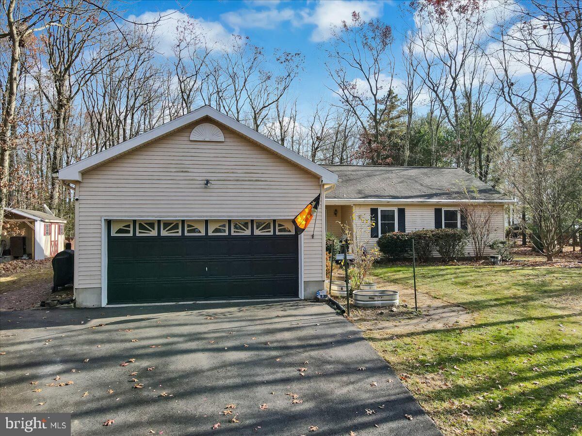 Property Photo:  14 Whippoorwill Drive  PA 18353 