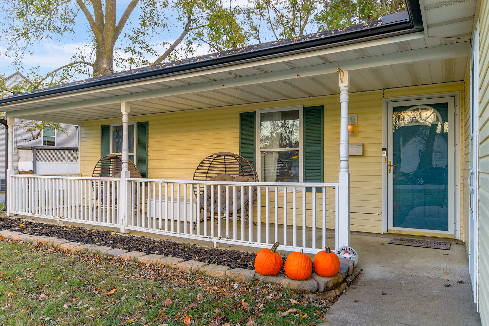 Property Photo:  404 S Collier St  MO 65240 