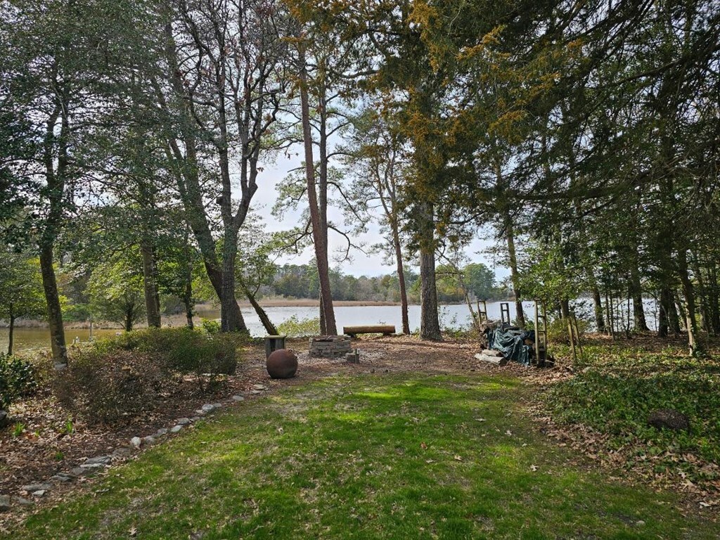 Property Photo: 10388 Highland Ct VA 23350