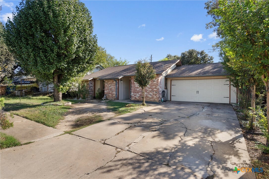 Property Photo:  5105 Palo Blanco Lane  TX 78744 