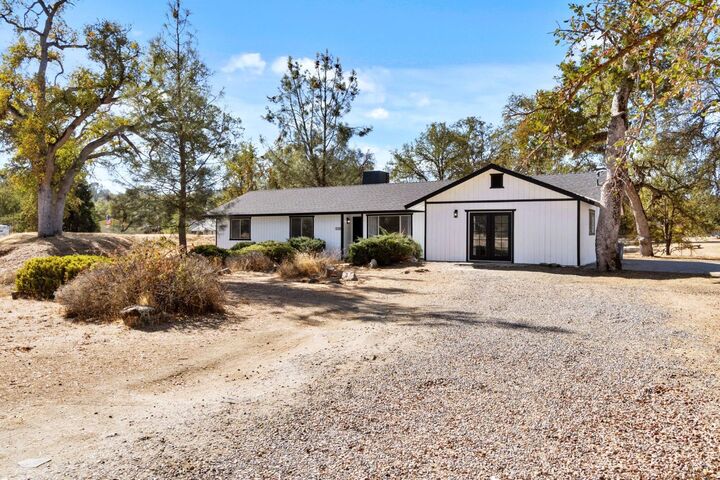 31456 Erie Road  Coarsegold CA 93614 photo