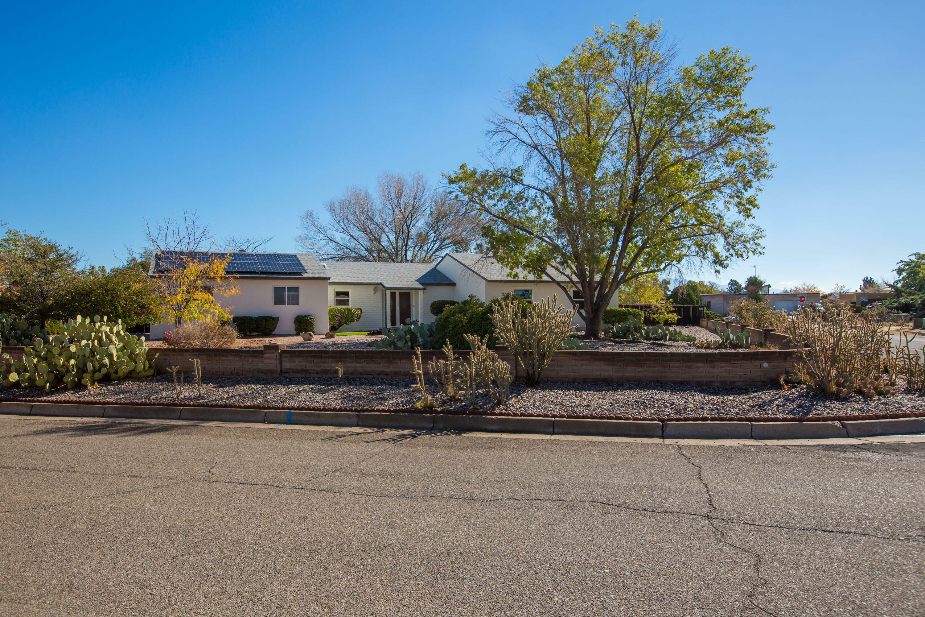 Property Photo:  510 Cerro De Ortega Drive SE  NM 87124 