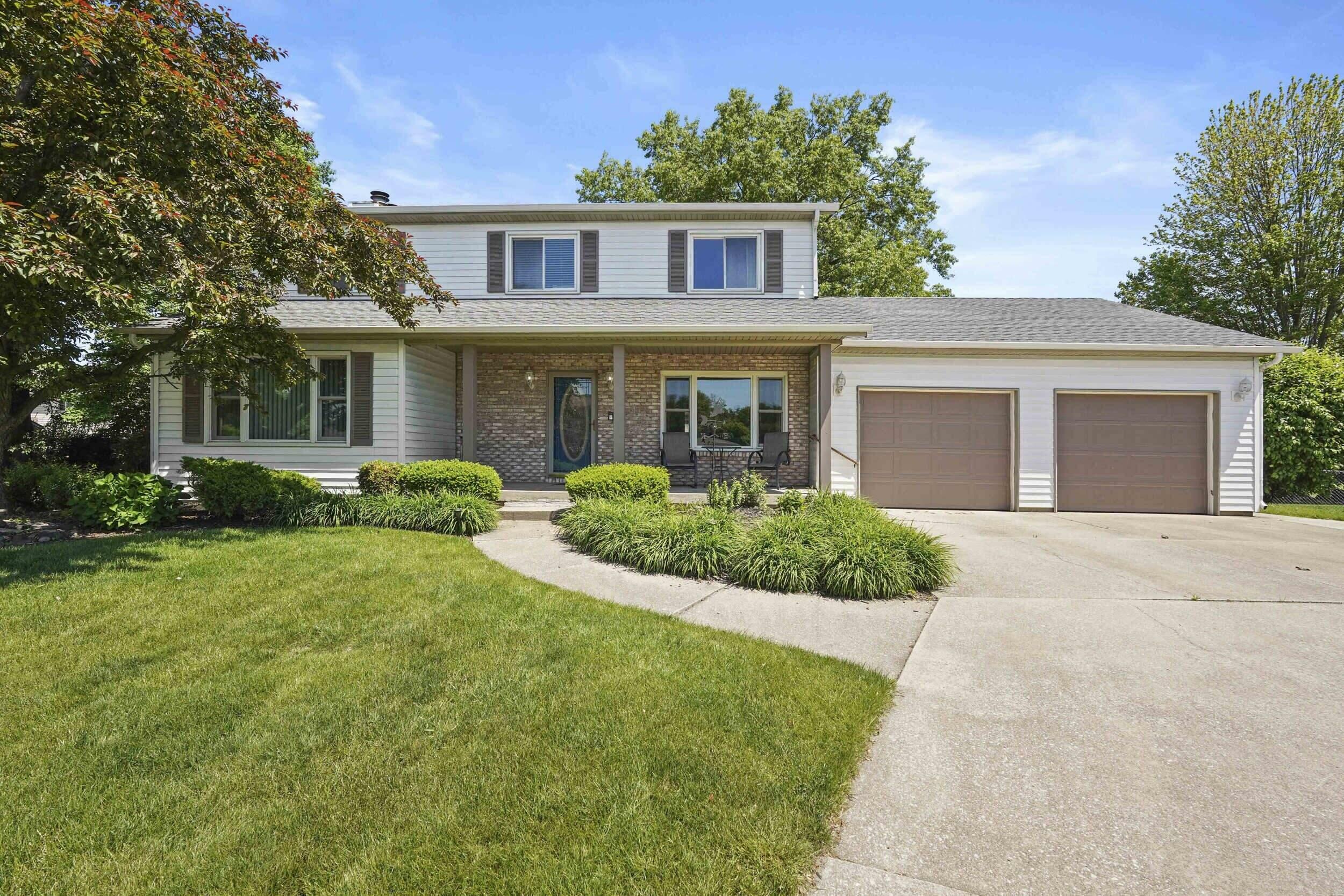 Property Photo:  2411 Jonathan Drive  IN 46383 