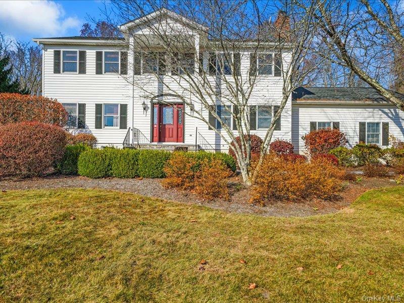 Property Photo:  4 Hampton Road  NY 10924 