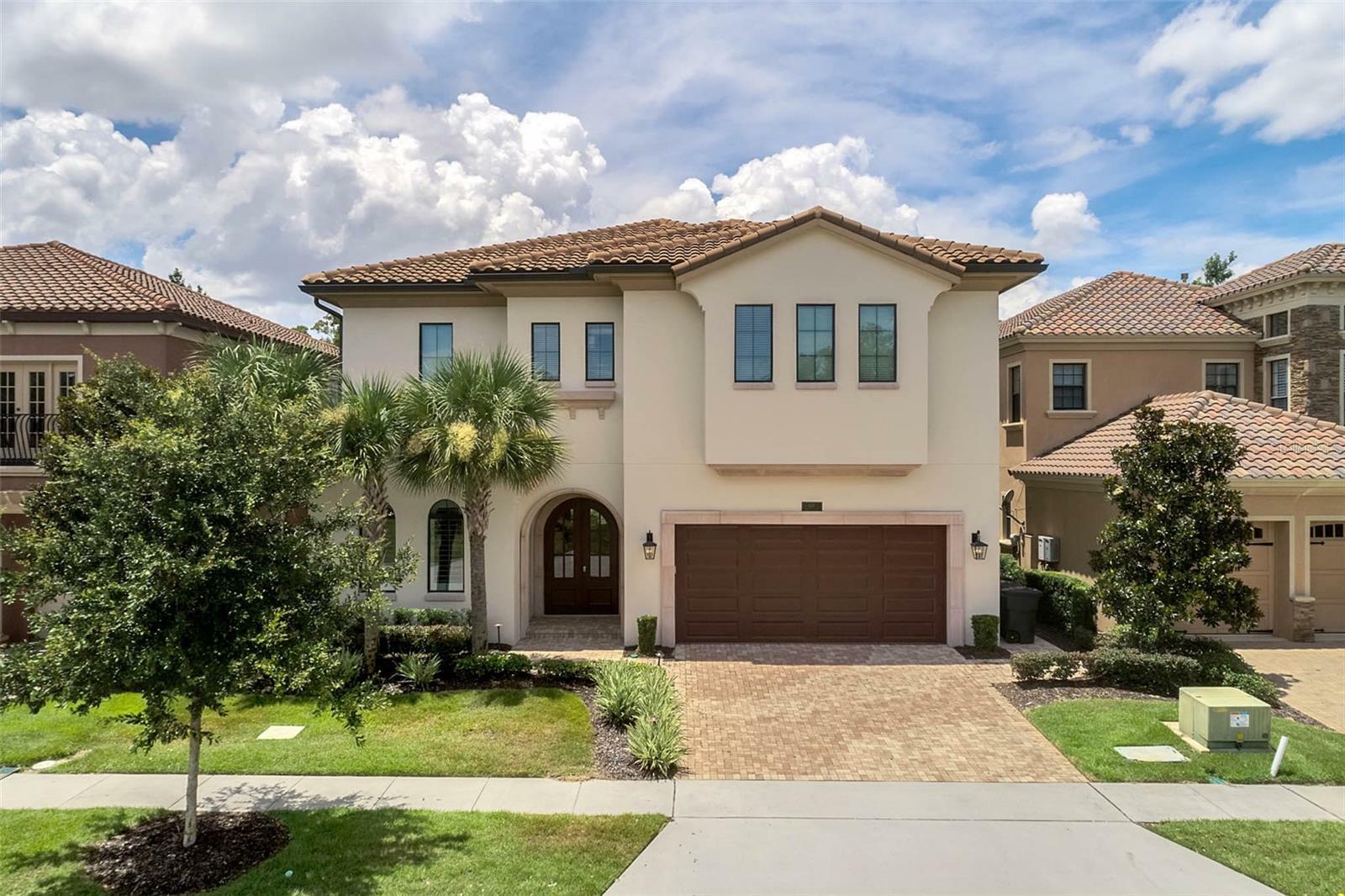 Property Photo:  1110 Watson Court  FL 34747 