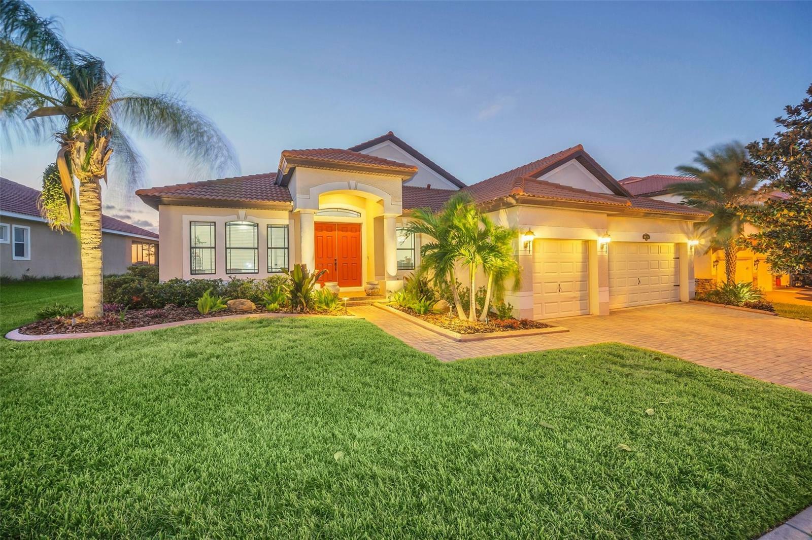 Property Photo:  4026 Sunset Lake Drive  FL 33810 