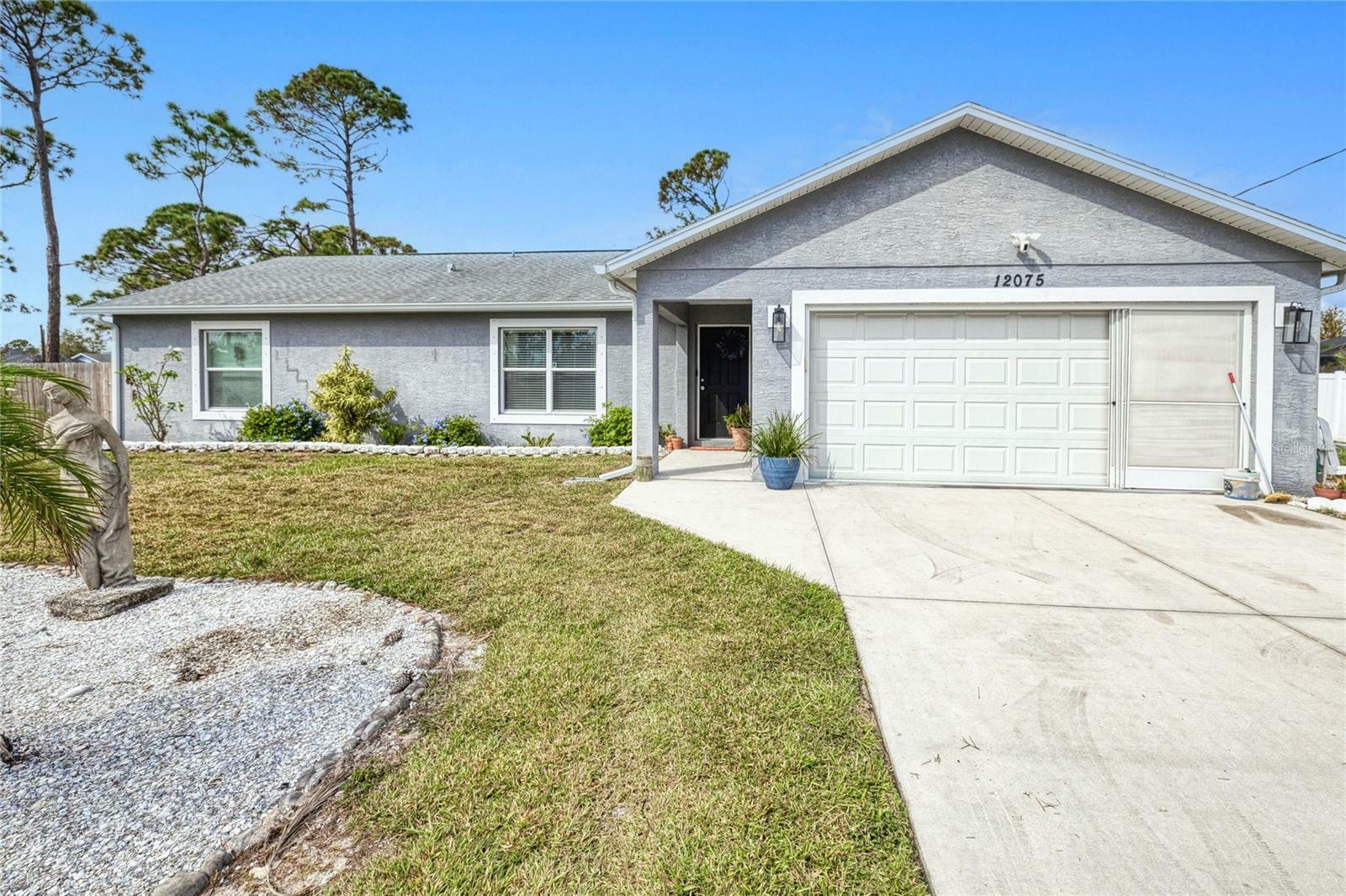 Property Photo:  12075 Appleberg Circle  FL 33981 