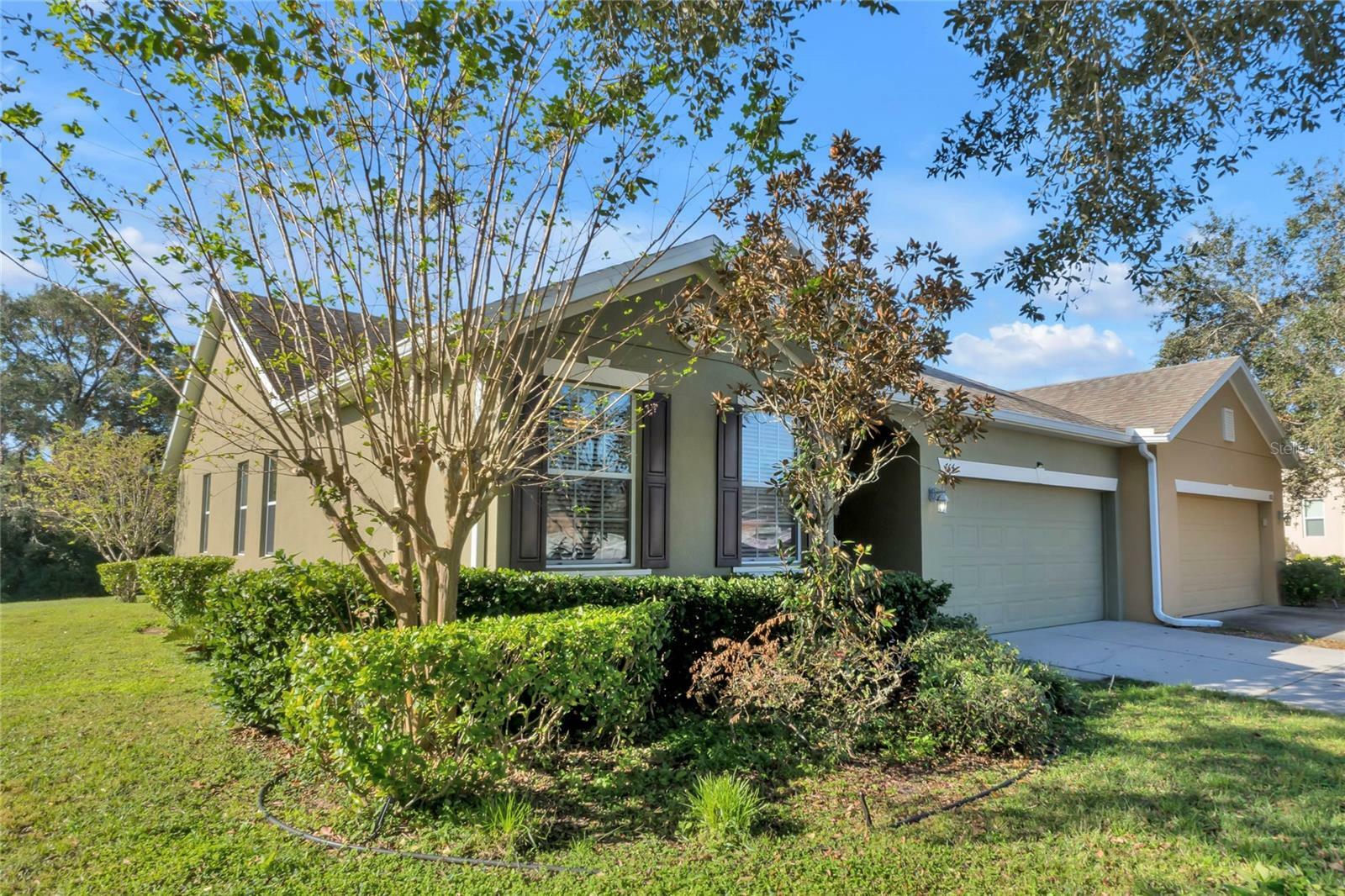 Property Photo:  764 Chacall Loop  FL 32757 