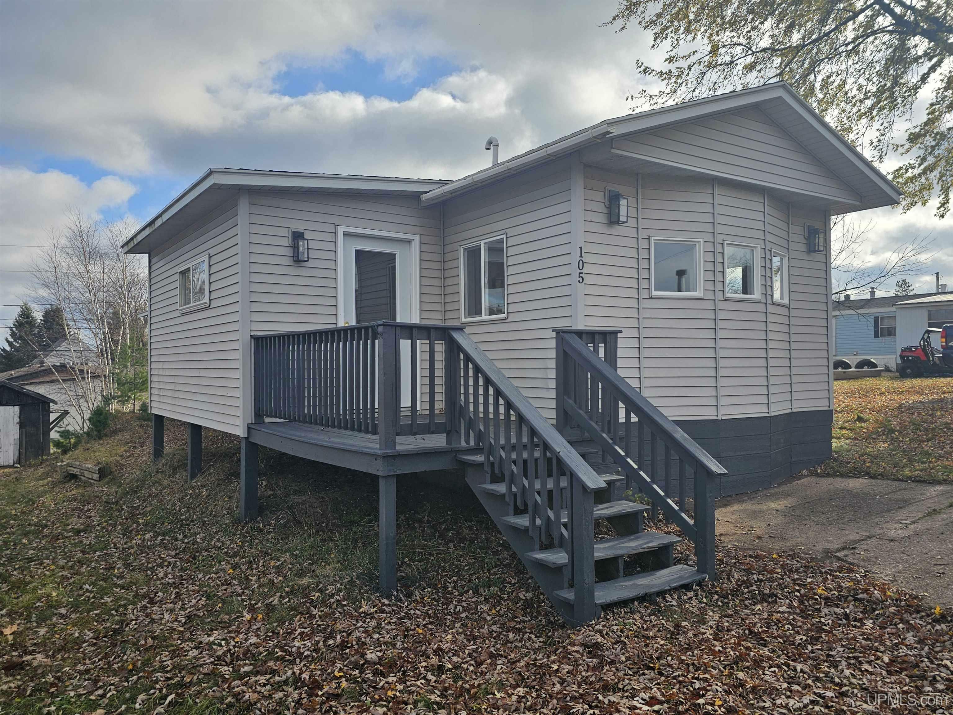 Property Photo: 105 Queen Street MI 49866