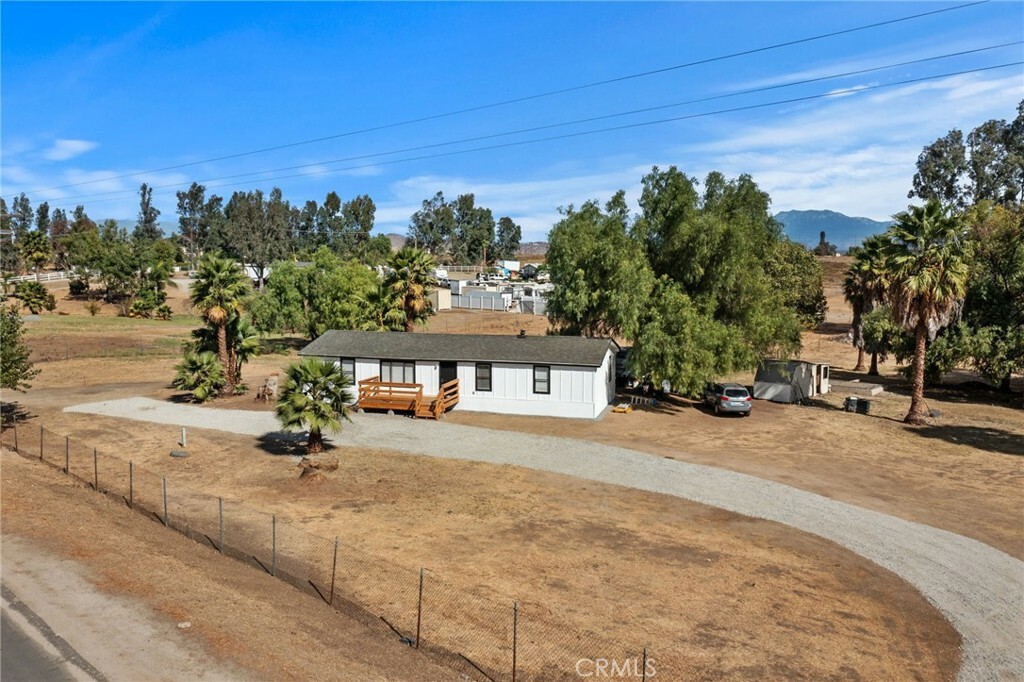 Property Photo:  33240 Lindenberger Road  CA 92584 