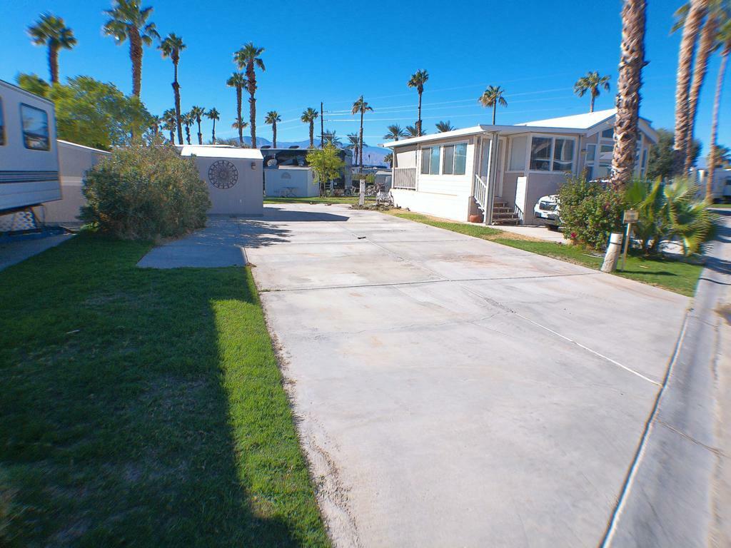 Property Photo:  84136 Ave 44, #585  CA 92203 