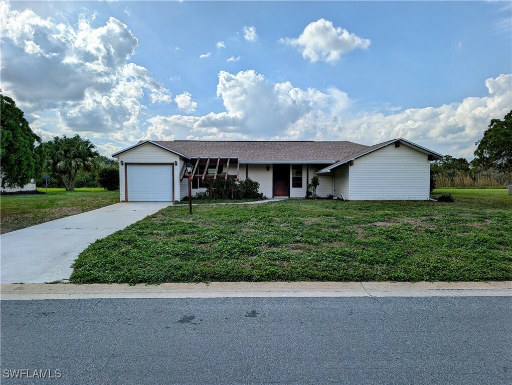 1523 Medford Place  Lehigh Acres FL 33936 photo