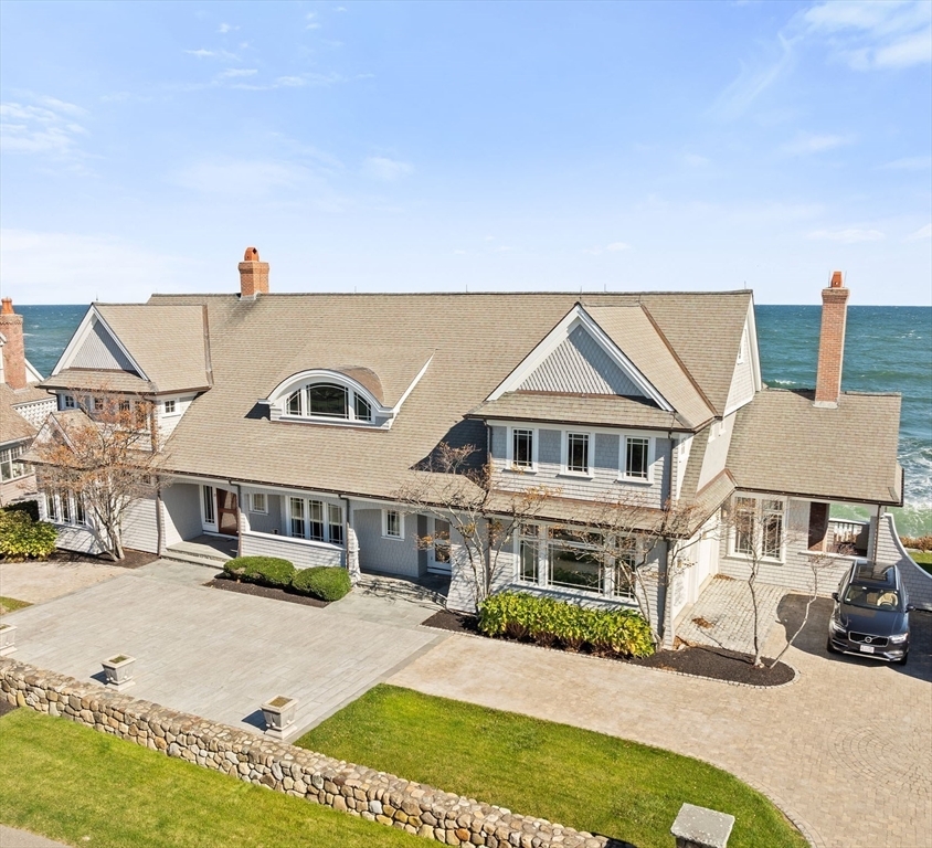 Property Photo: 21 Circuit Ave MA 02066