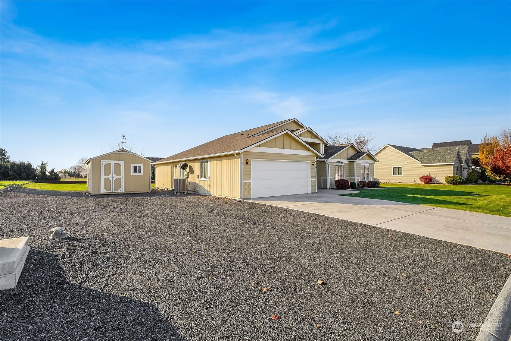 Property Photo:  9061 SE Castlewood Drive  WA 98837 