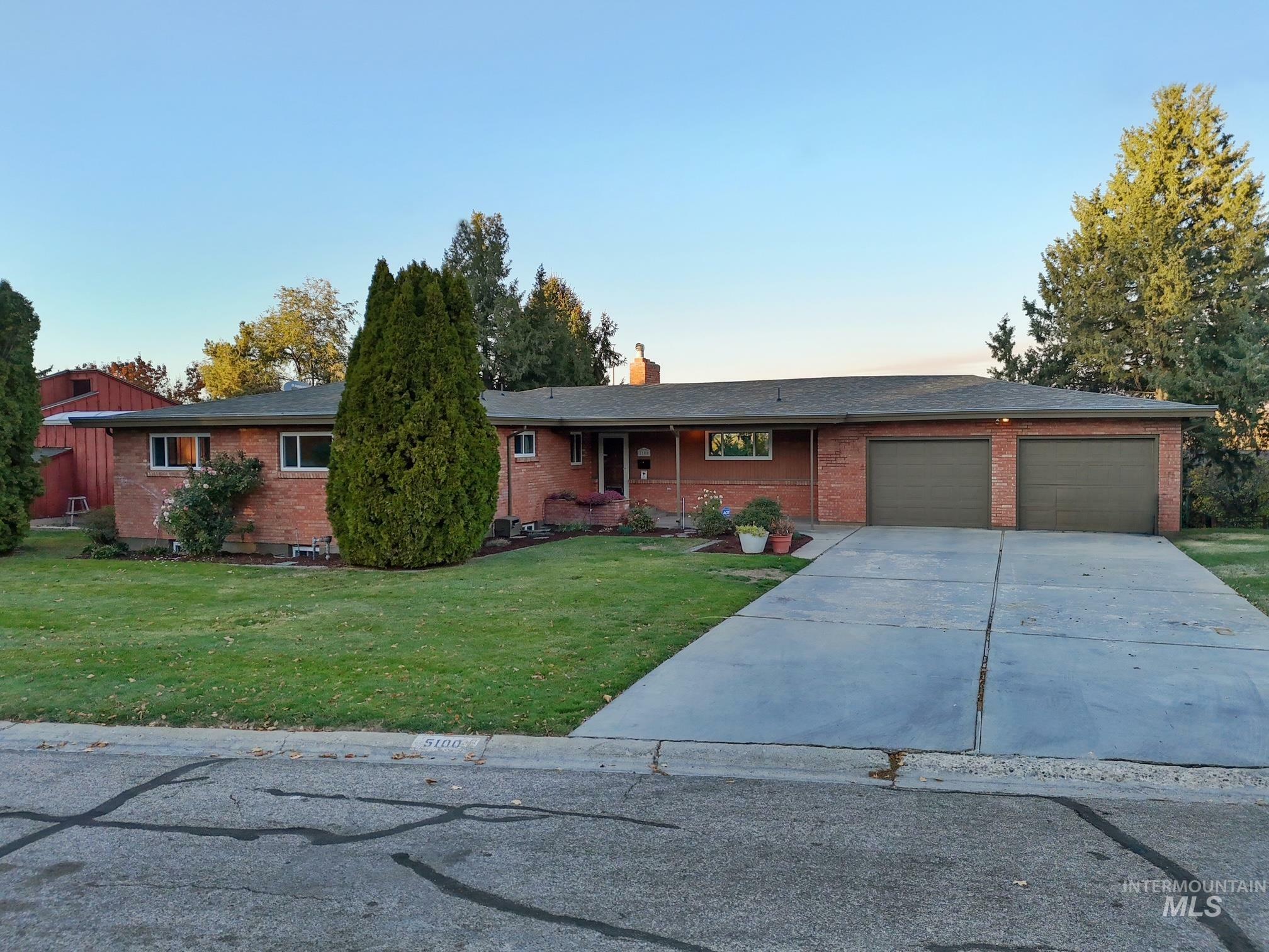 5100 W Bel Air St  Boise ID 83705 photo