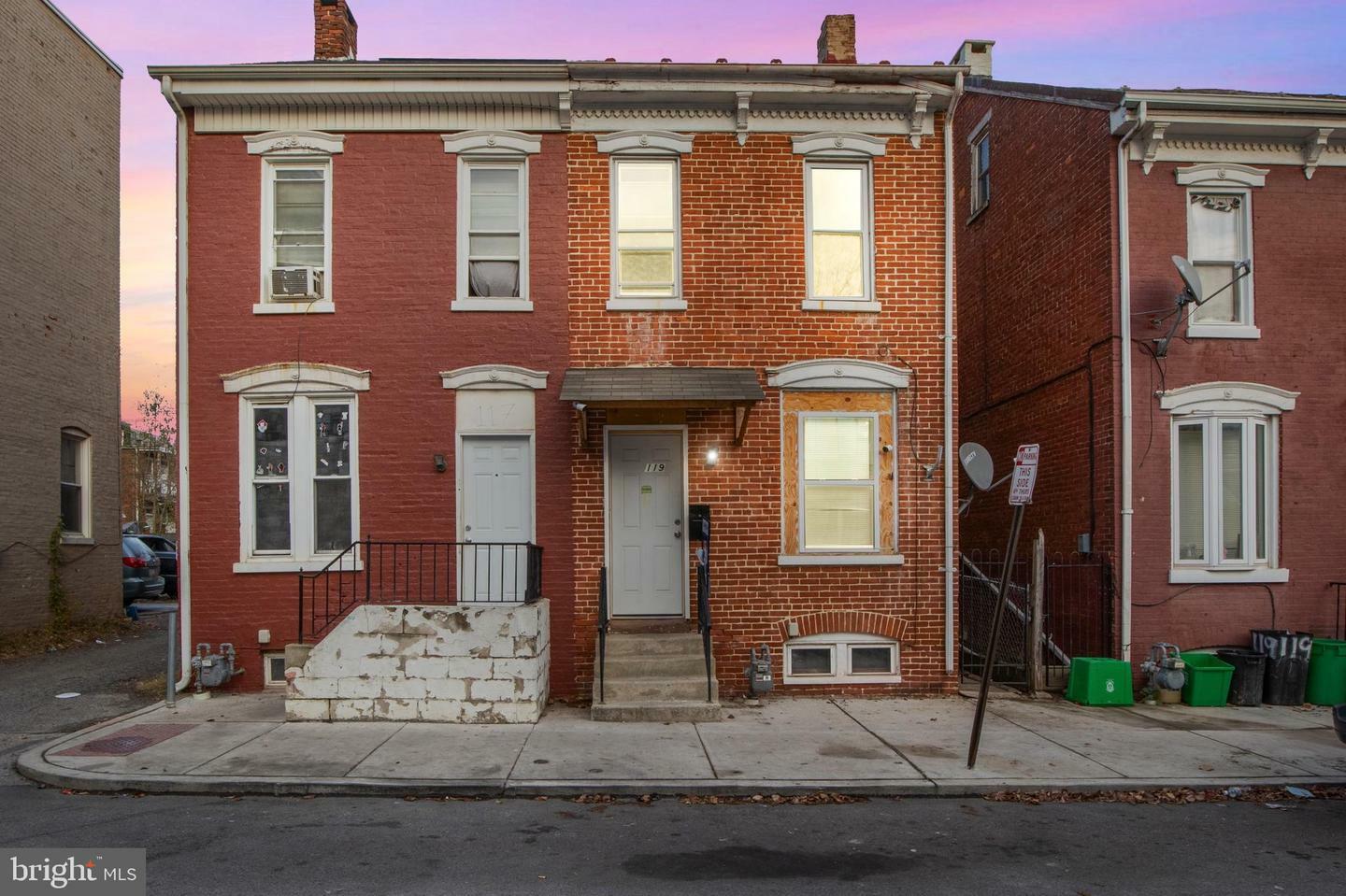 Property Photo:  119 S West Street  PA 17401 