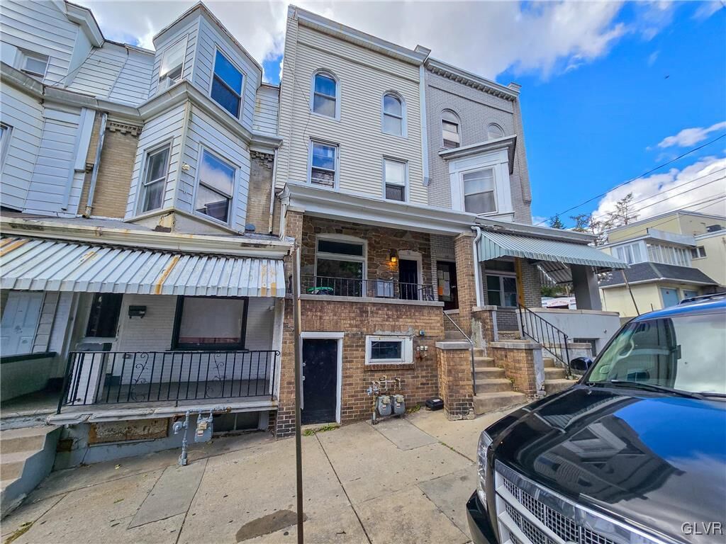 Property Photo:  116 12th Street  PA 18102 