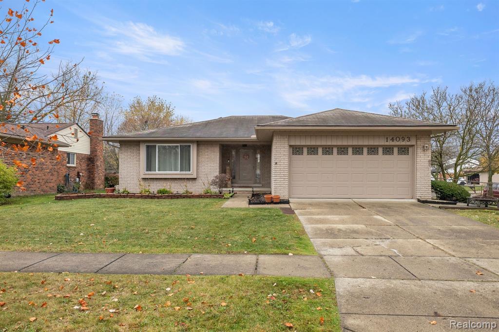 Property Photo: 14093 Riga Street MI 48154 4676