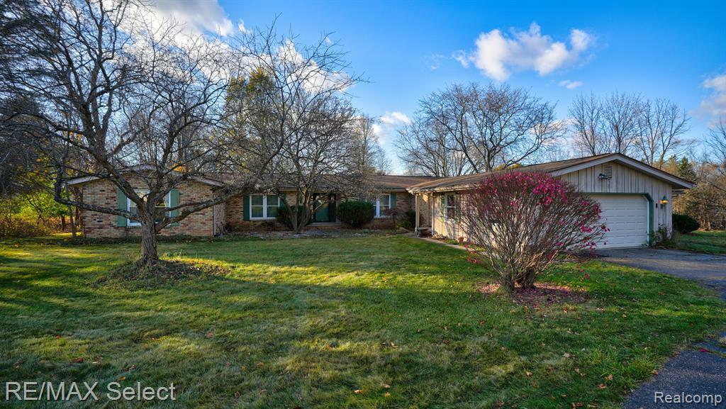 Property Photo: 6353 Perry Road MI 48439 9702