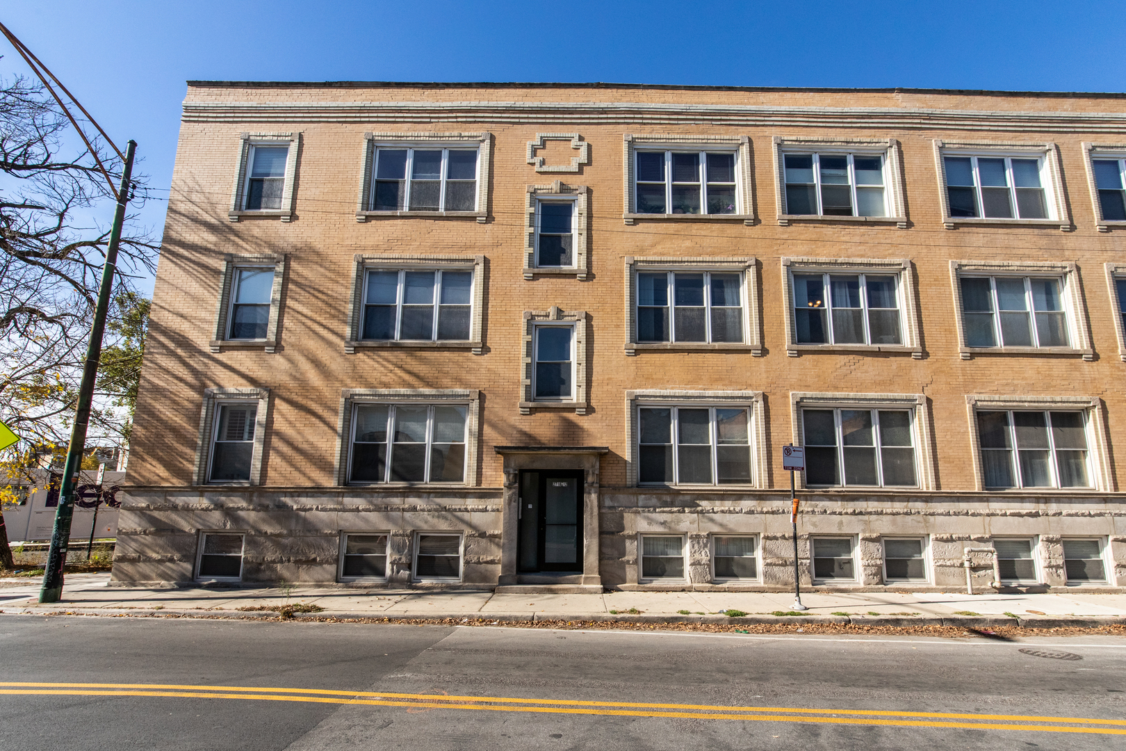 Property Photo:  2712 N Kedzie Avenue 3  IL 60647 