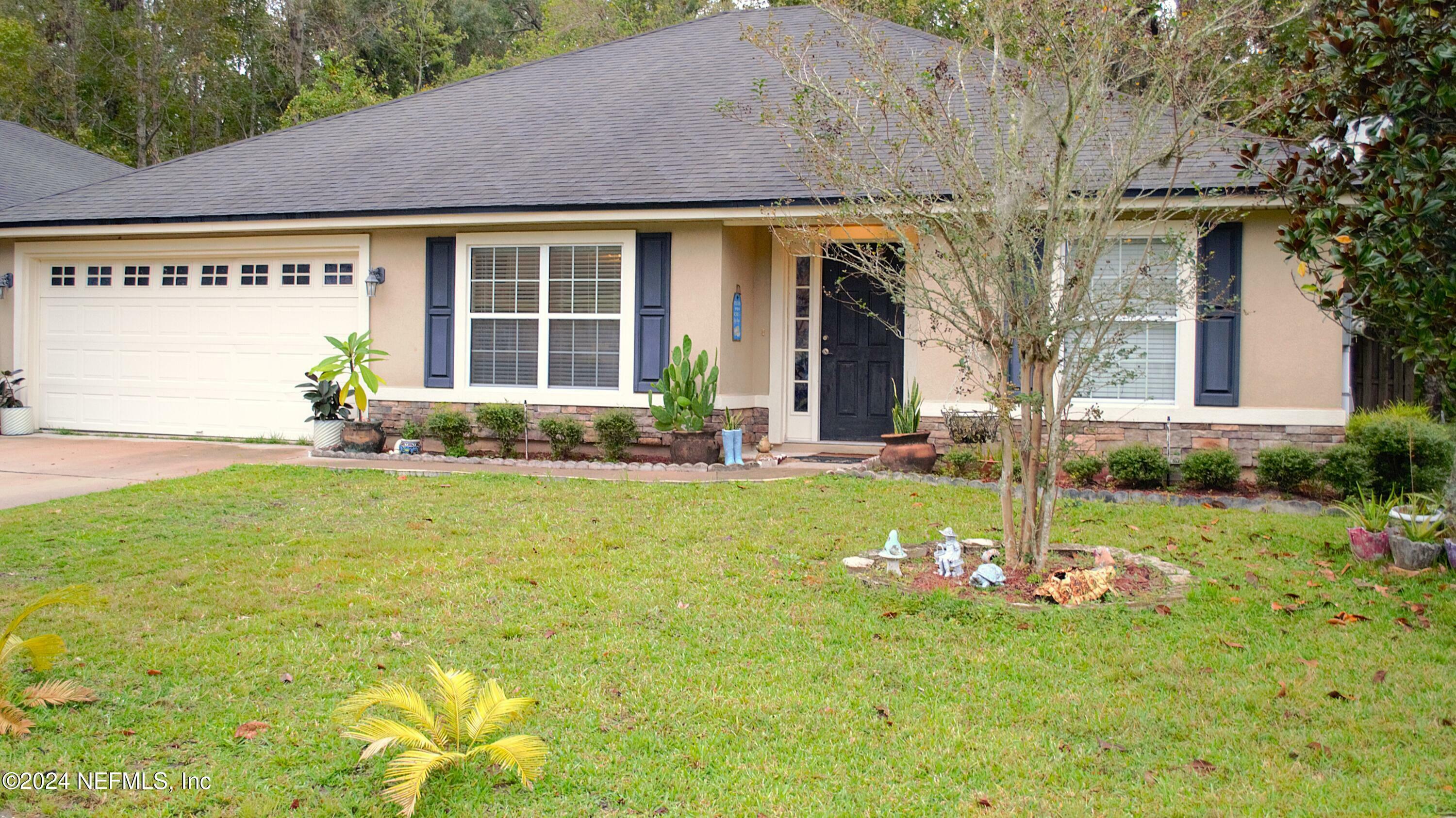 Property Photo:  6719 Royal Leaf Lane  FL 32244 